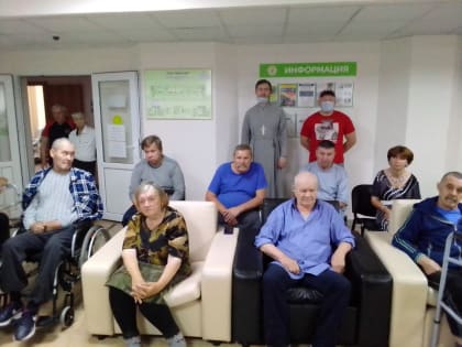 Православная молодёжь города Нижневартовска посетила  дом-интернат для престарелых и инвалидов