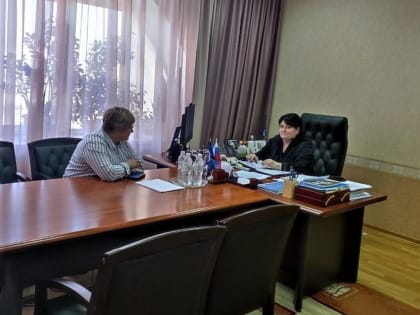 Наталья Западнова в ходе рабочей встречи обсудила с коллегой действующие в Югре меры поддержки участников СВО и другие вопросы