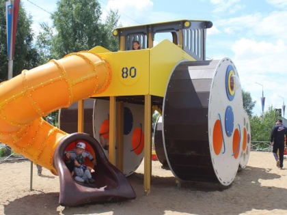 Сергей Цивилев: в КуZбассе будет создан онлайн-реестр детских игровых и спортивных площадок