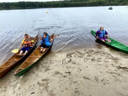 Владимир Семенов поздравил рыбаков в национальном поселке