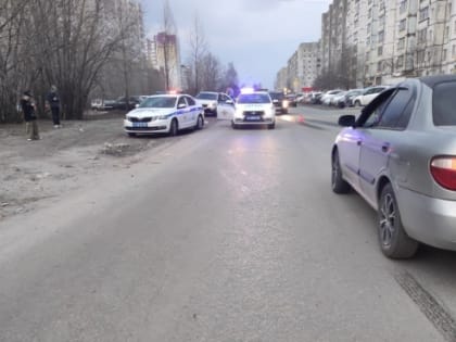 Водитель «Ниссана» на пешеходном переходе в Сургуте сбил подростка