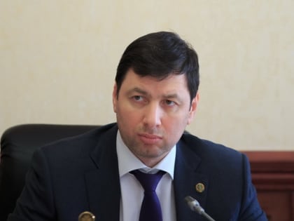 Николай Ташланов оказал содействие поселковому клубу Ханты-Мансийского района в приобретении реквизитов для праздничных мероприятий