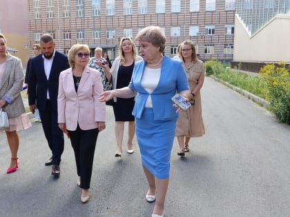 В Сургуте проверяют готовность школ города к новому учебному году