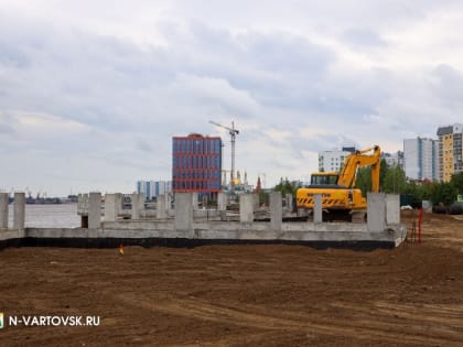 В Нижневартовске продолжается строительство бульвара на набережной