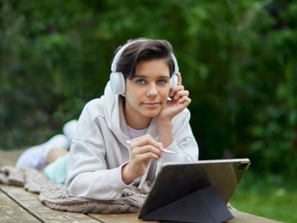 Студенты на каникулах стали реже искать работу и больше учиться