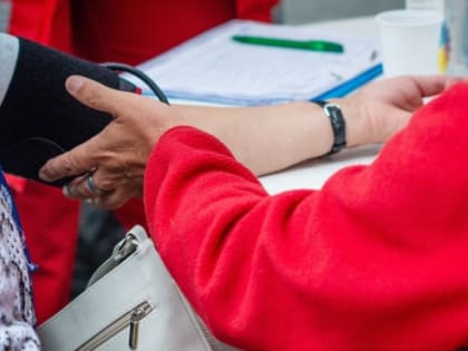 Югорчанам напомнили о праве замены страховой медицинской организации