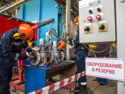 О готовности коммунальной сферы Сургута к зиме рассказал директор департамента городского хозяйства Кирилл Киселев