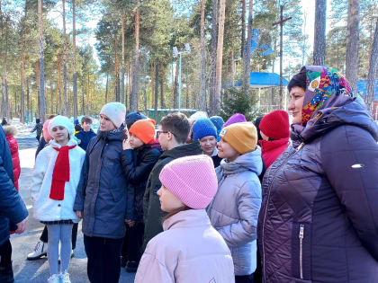 Экскурсия в храм в честь великомученика Феодора Стратилата для учащихся 4-х классов школы №1 гп.Фёдоровский