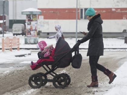 Югра заняла шестое место по количеству новорожденных в 2020 году