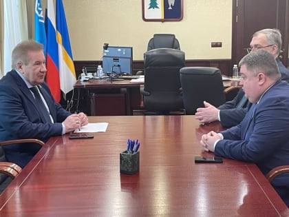 Борис Хохряков встретился с руководством города