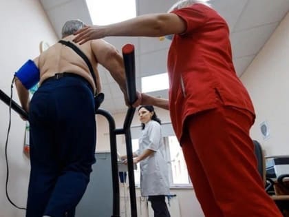 В Югре проходит месяц профилактики факторов риска для пожилого человека