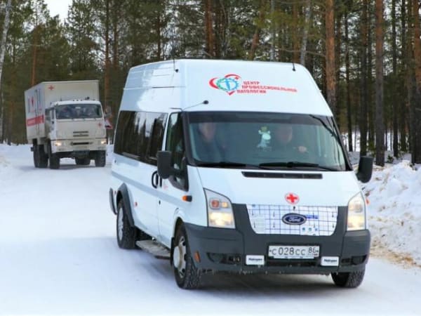 Врачи «поликлиники на колёсах» принимают пациентов в Нижневартовском районе