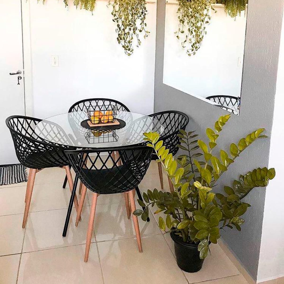 Silla Eames Mesh - Negra