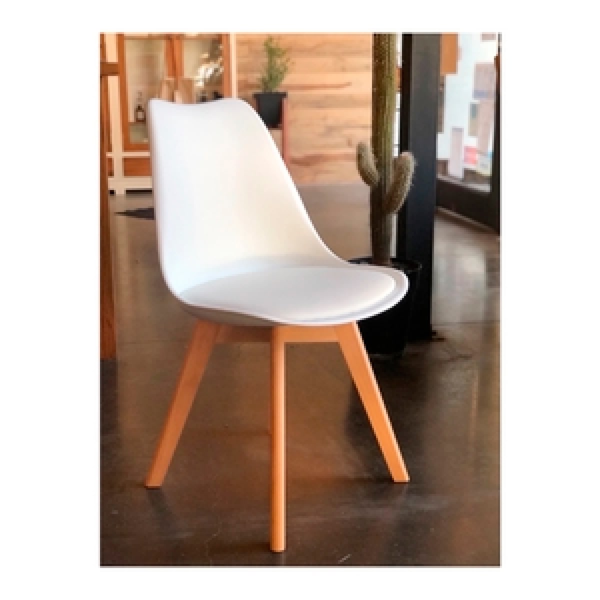 Silla Tulip Acolchada - Blanca