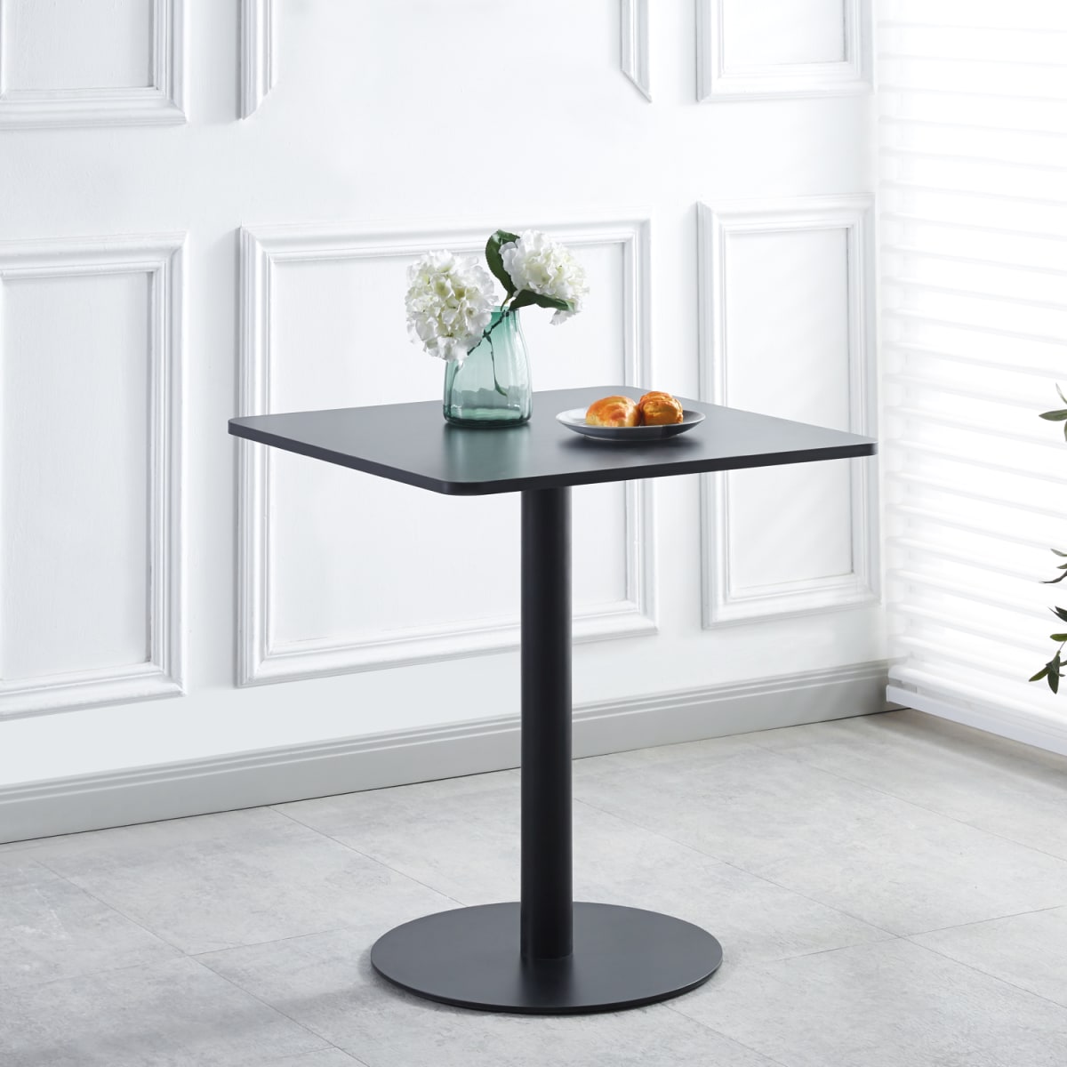 Mesa restaurant 70x70 Tubo Metal cubierta MDF