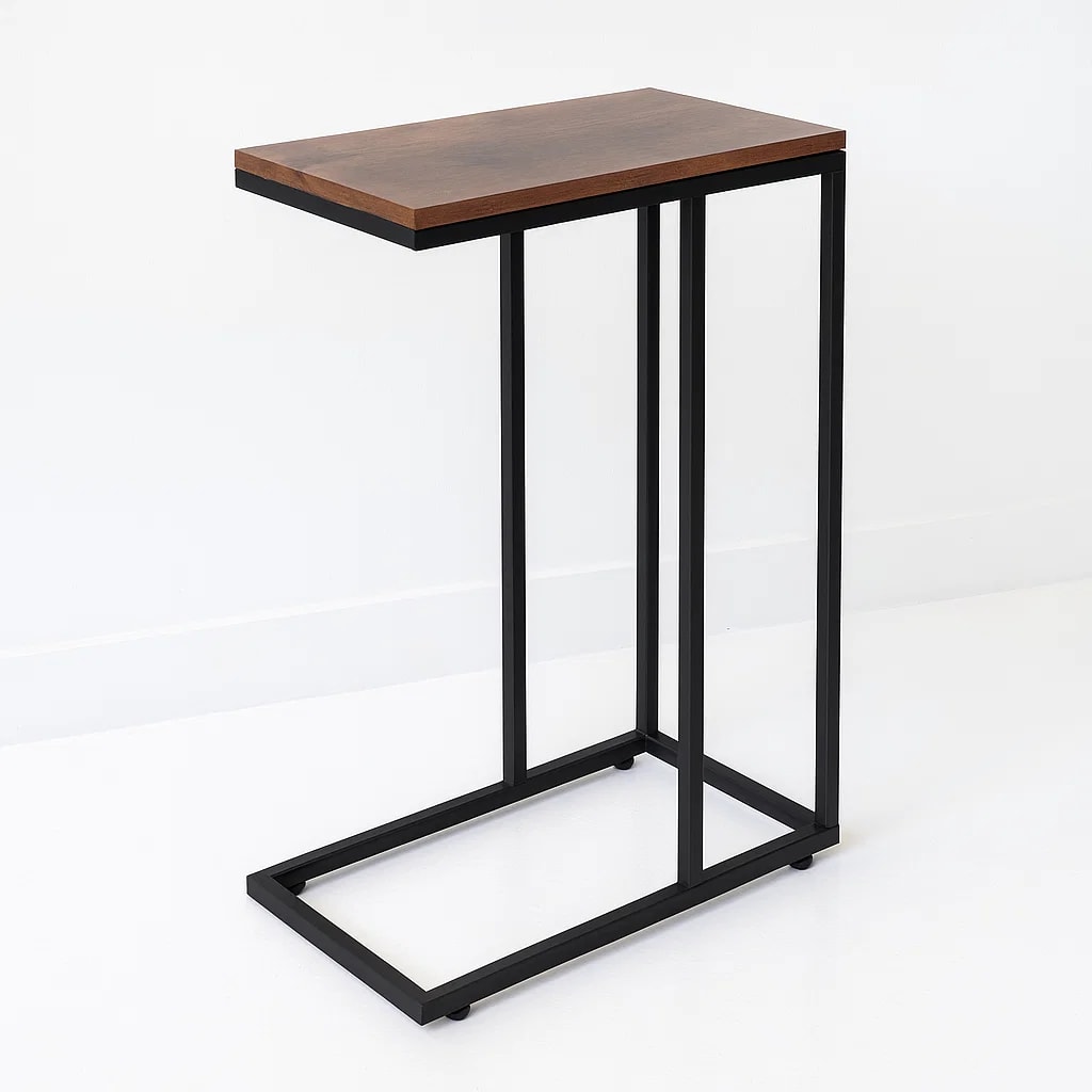 Mesa Lateral Moderna con Marco Metálico