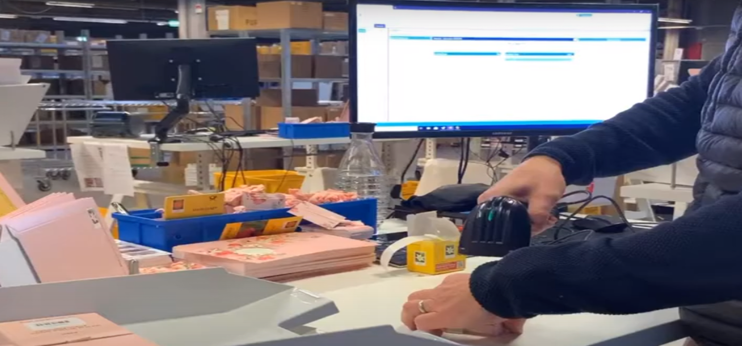 {{press_release.company_name}} header image