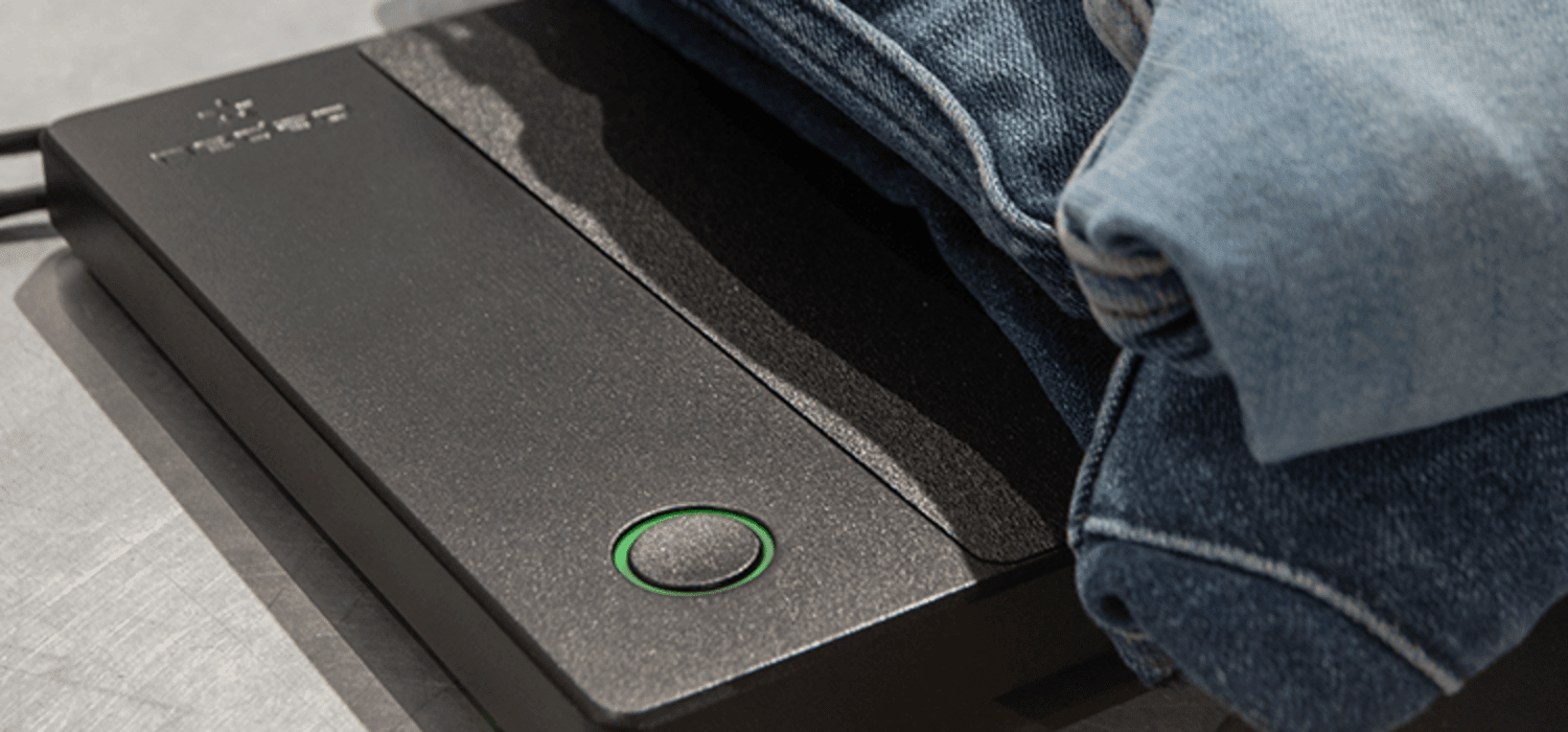 {{press_release.company_name}} header image