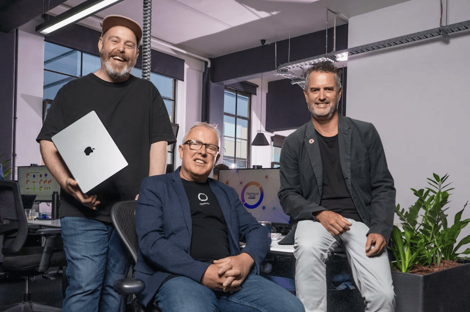 {{press_release.company_name}} header image