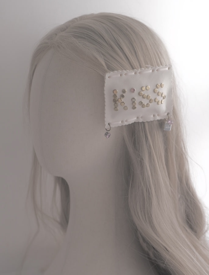 Kiss Hair Clip