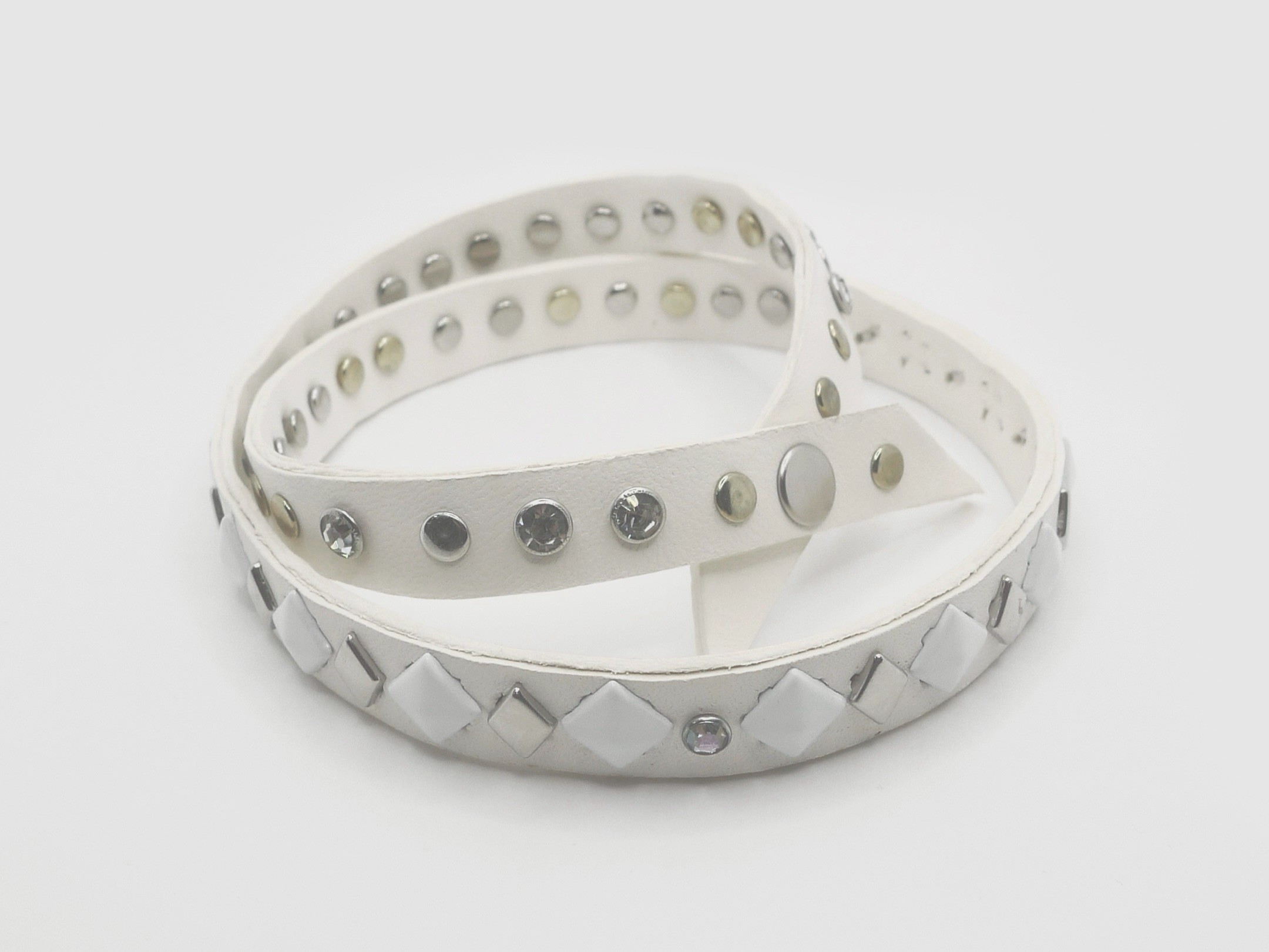 X Cross choker