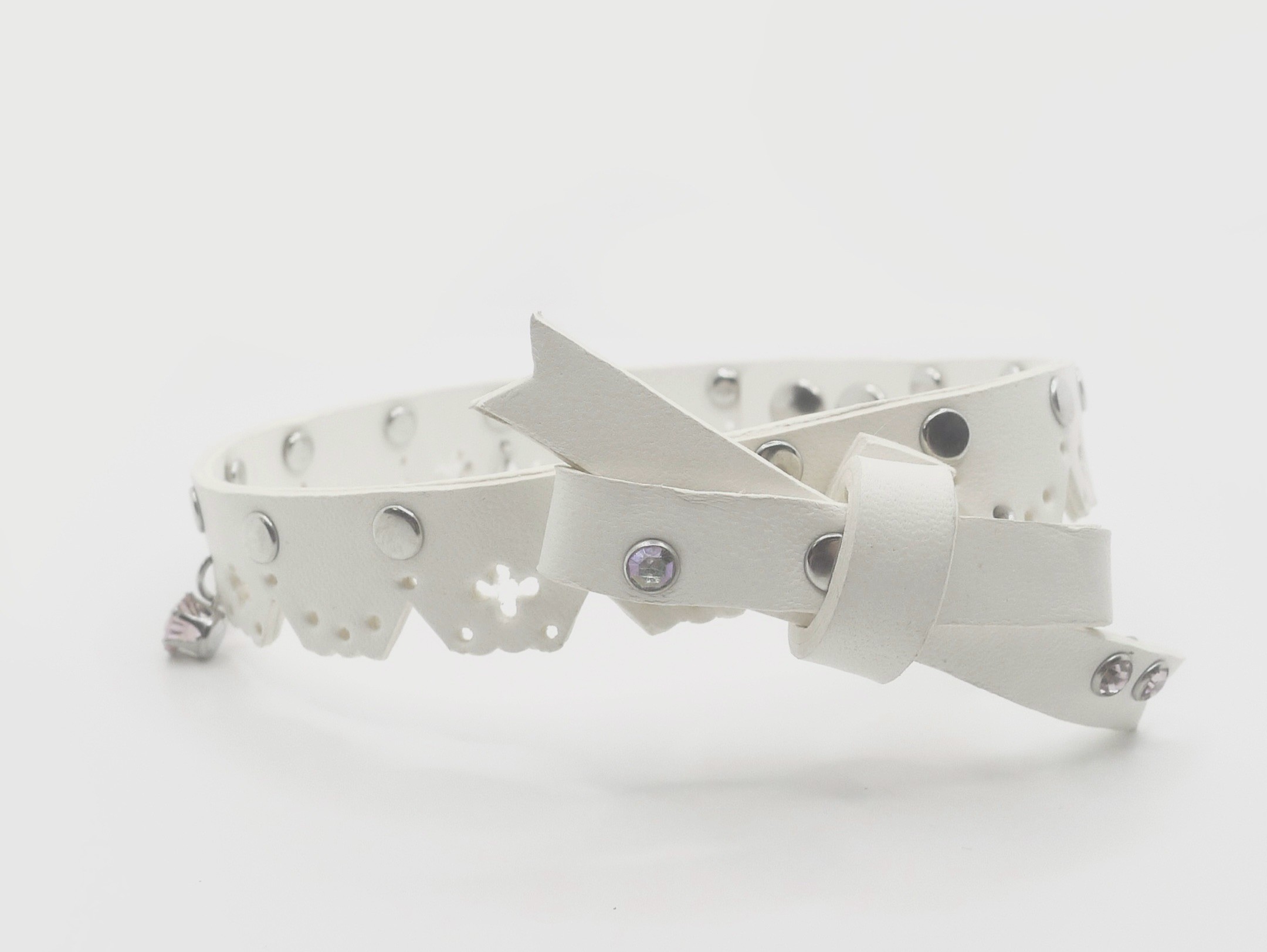 Lace Clover Leather choker