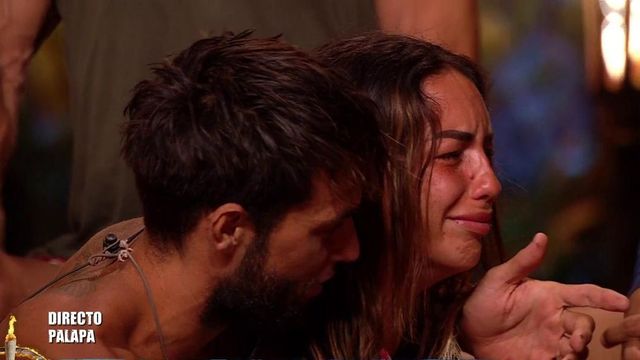 Anita estalla en lágrimas al reencontrarse con Manuel en 'Supervivientes' y desata el drama más tenso de la temporada: “¡No quiero volver a pasar por eso!”