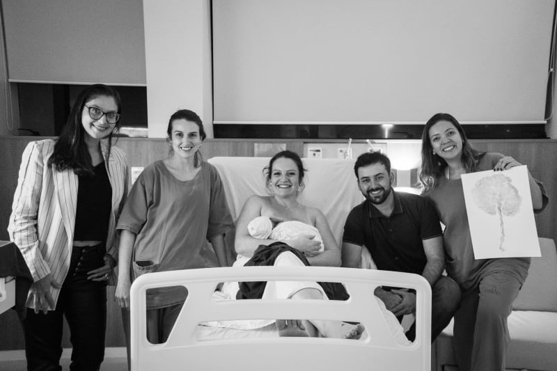 Momento do parto acompanhado pela equipe Gestar Nascer Amar