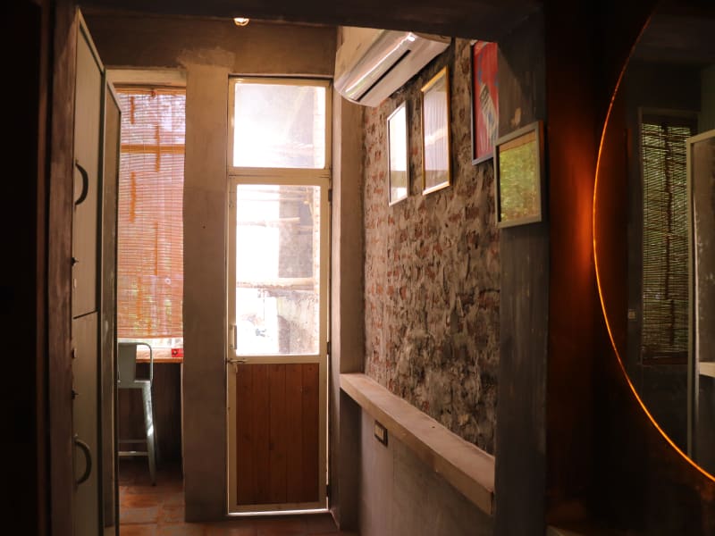 hostel-image