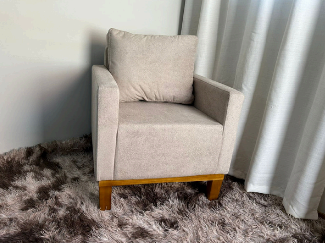 Poltrona Milão Bouché Castor