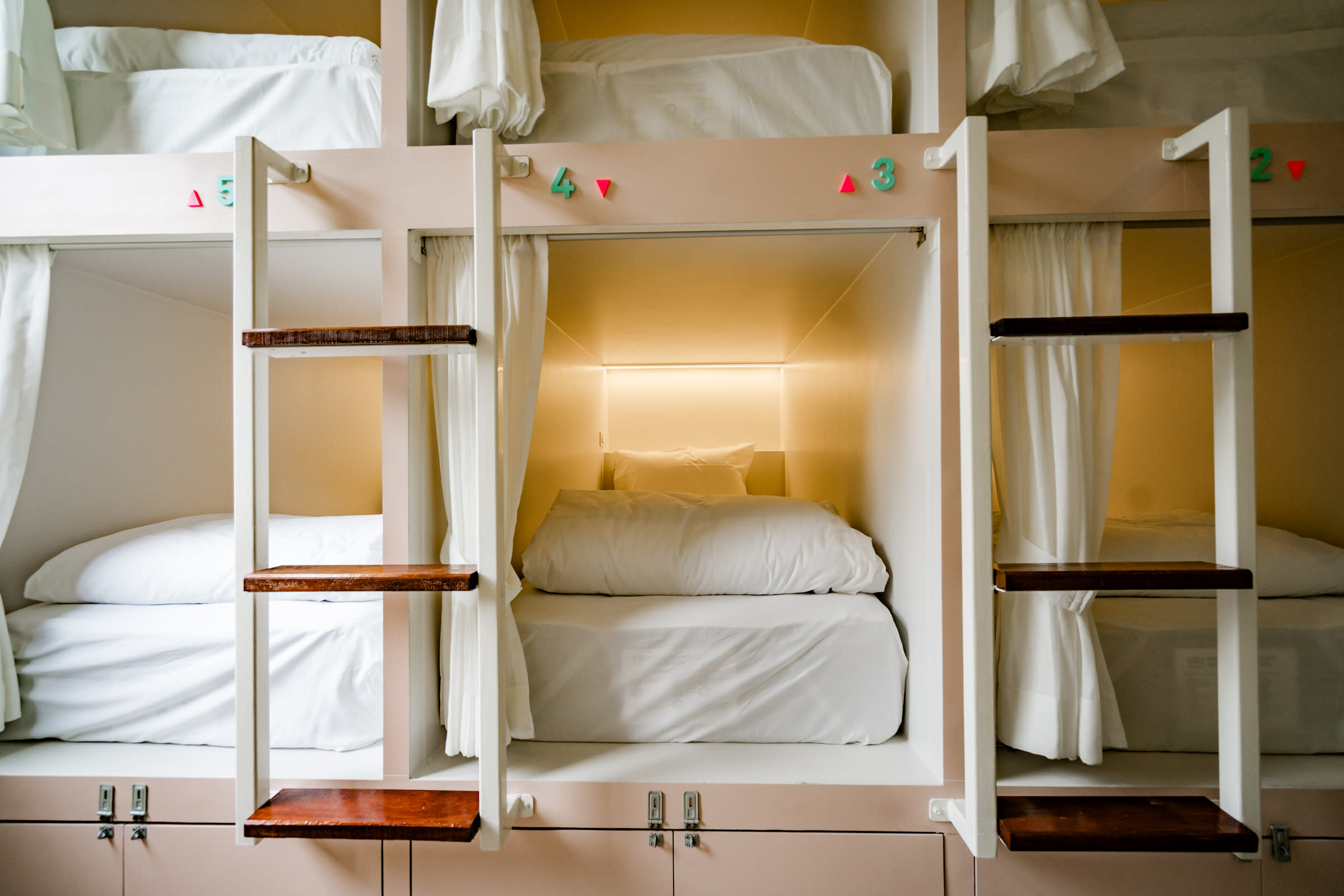 Koh Tao Room Photos v1 (Compressed)-02 hostel image