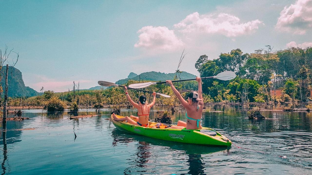 207482601 tour image