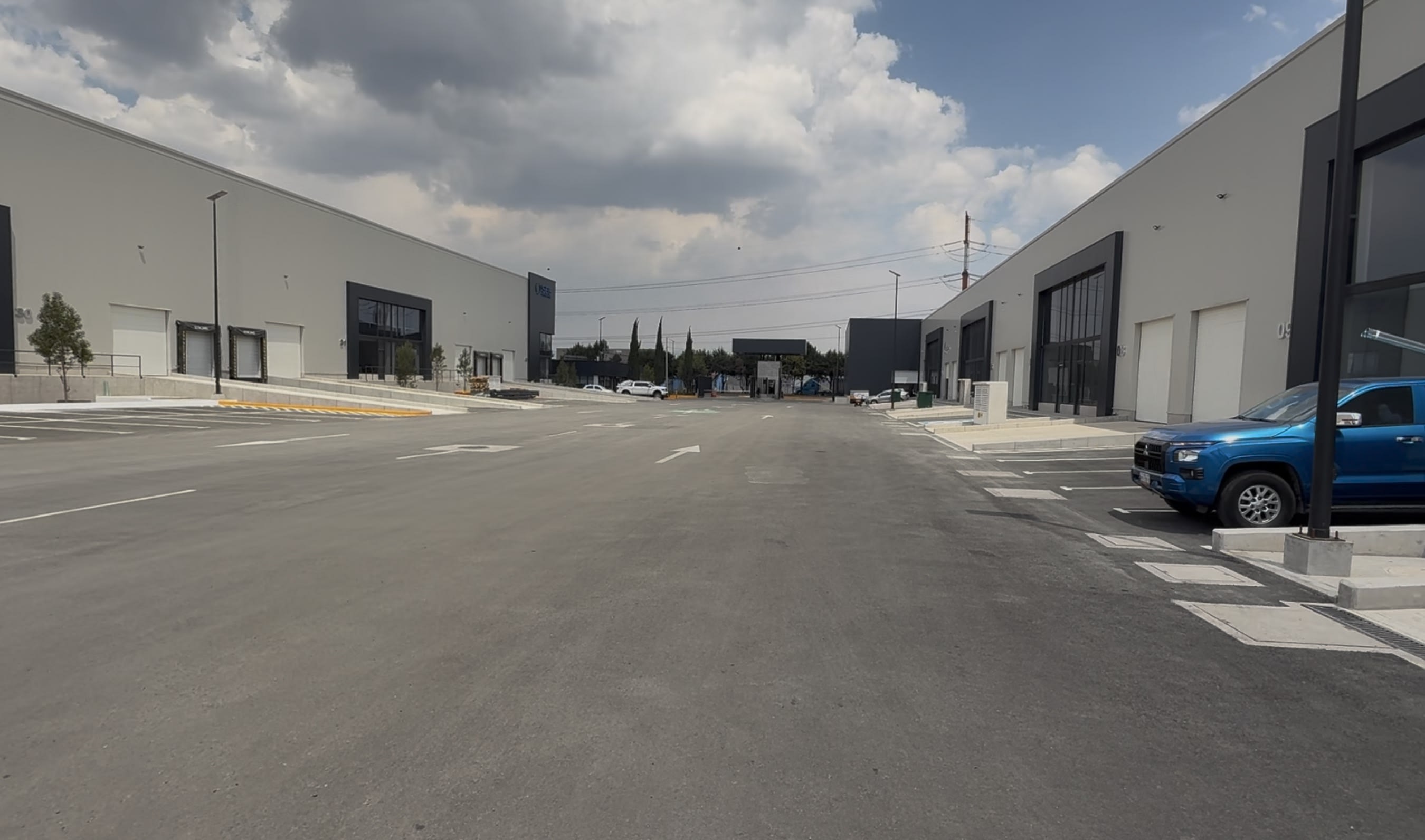 Bodega en renta Toluca Blvd. Miguel Alemán TK-095 foto 1