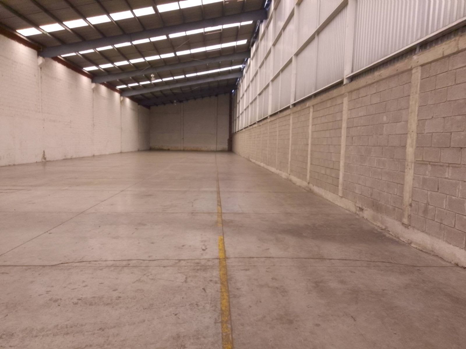 Bodega en renta Exportec Toluca TK-035 foto 1