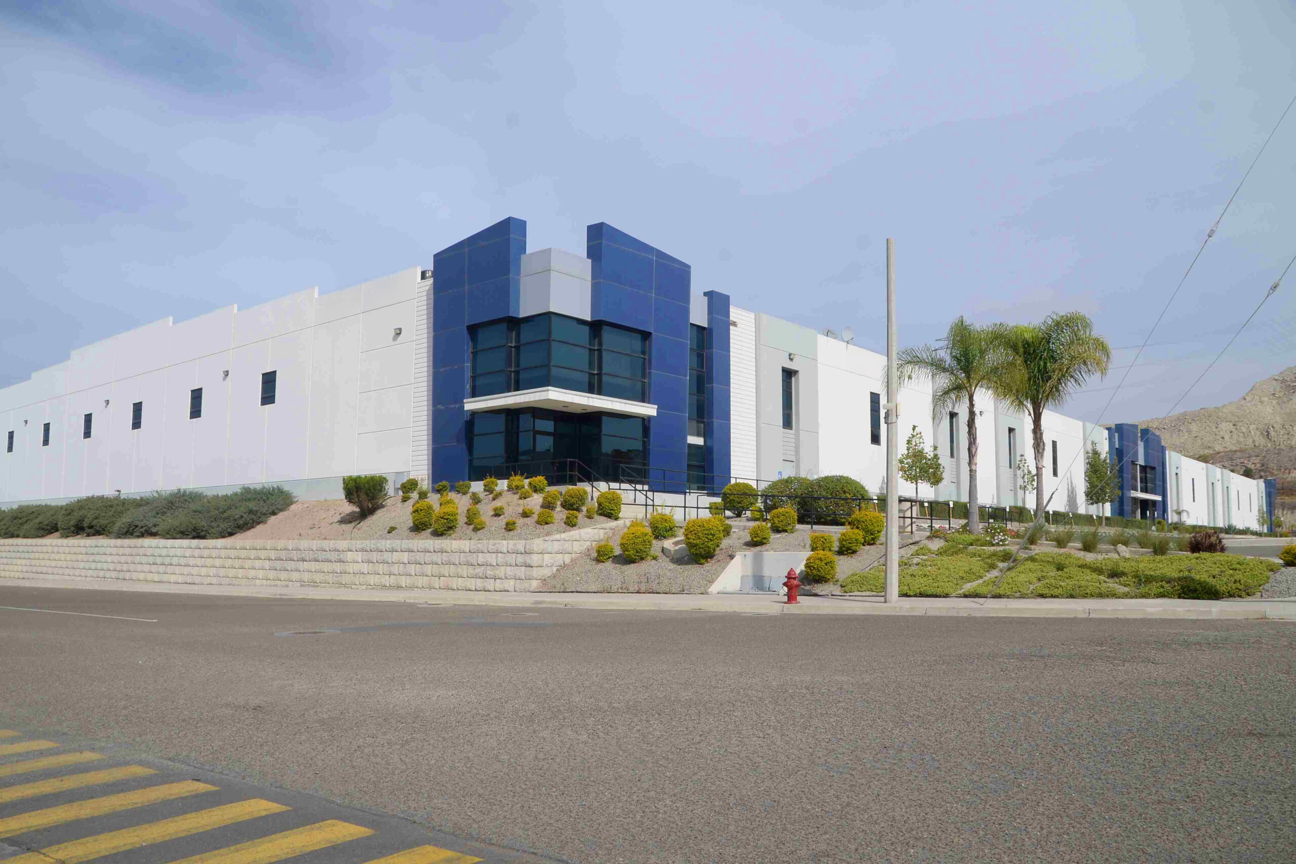 Rio Building Module D TJ-098 — exterior nave industrial Corredor Tijuana-Rosarito 2000