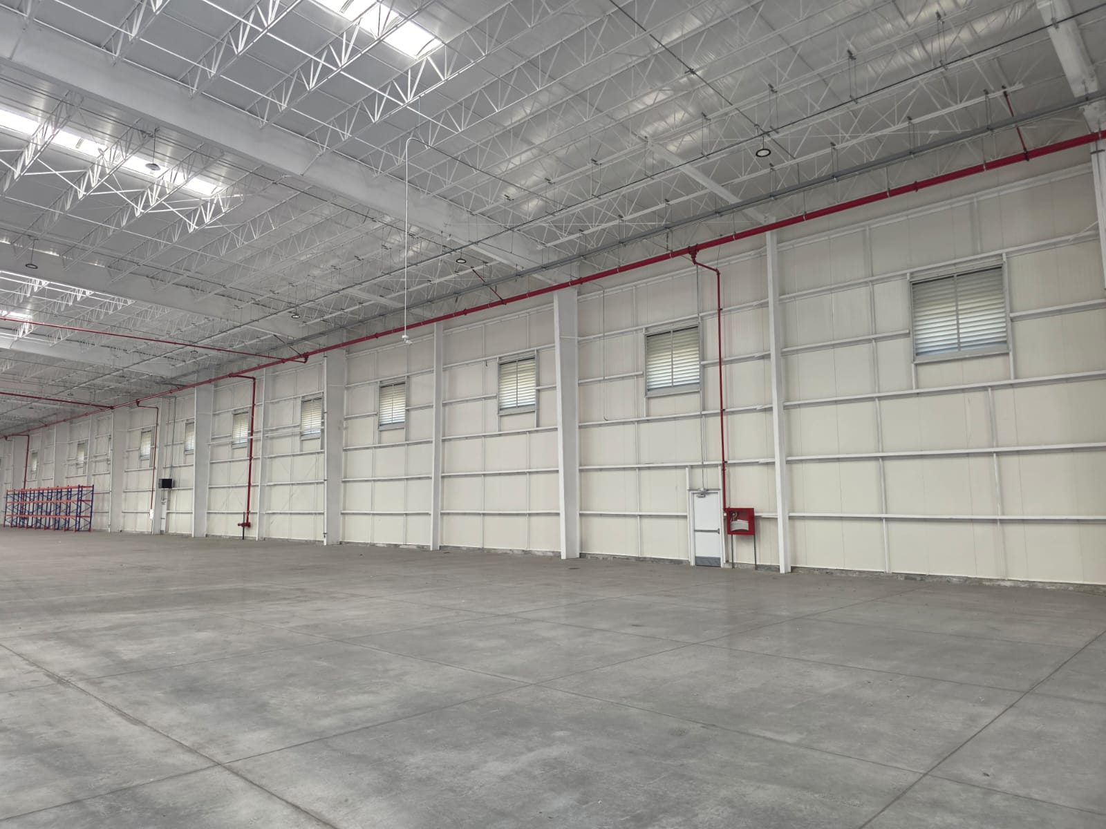 Bodega en renta en Salinas Victoria, Monterrey Nuevo León — NL-148 Nave con Oficinas foto 2