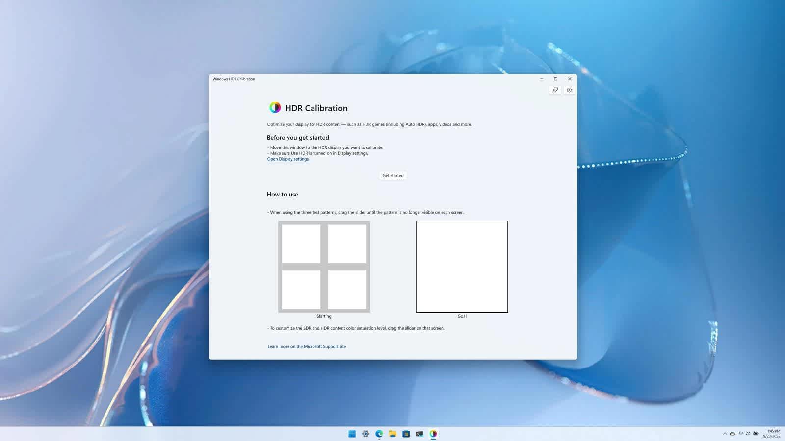 HDR monitor displaying a calibration pattern during the Windows HDR setup process