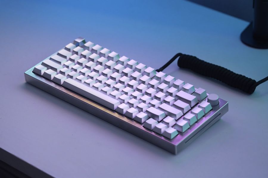 white-stainless-keyboard