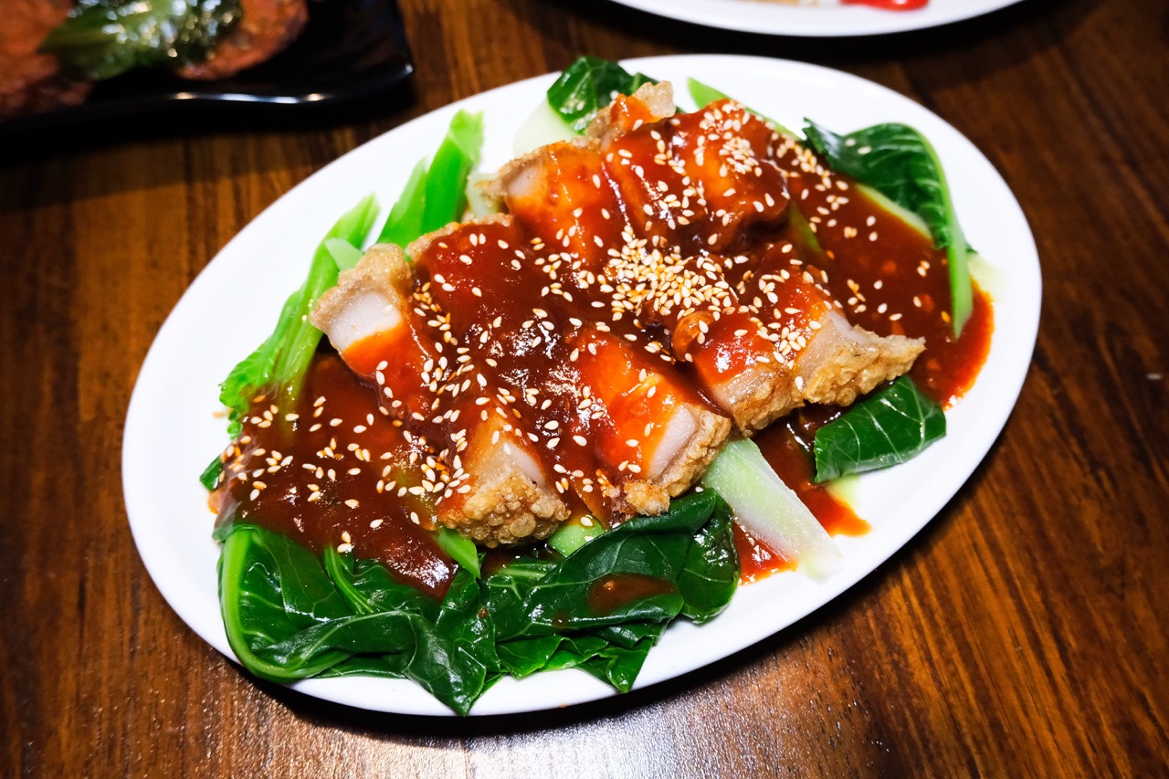 เคลิ้ม แอท สัตหีบ