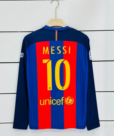 Messi #10 – FC Barcelona Home Jersey (2016/17 Retro Fan Edition)