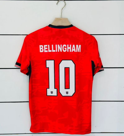 Bellingham #10 – England Away Special Edition Jersey