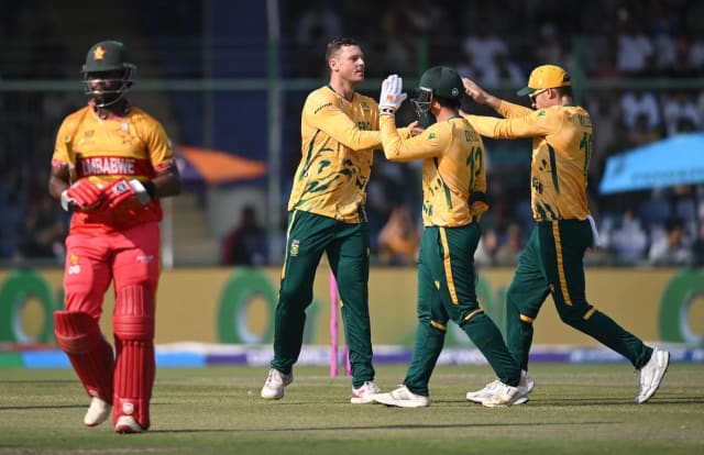 T20 World Cup: South Africa beat Zimbabwe to set up semi-final against New Zealand