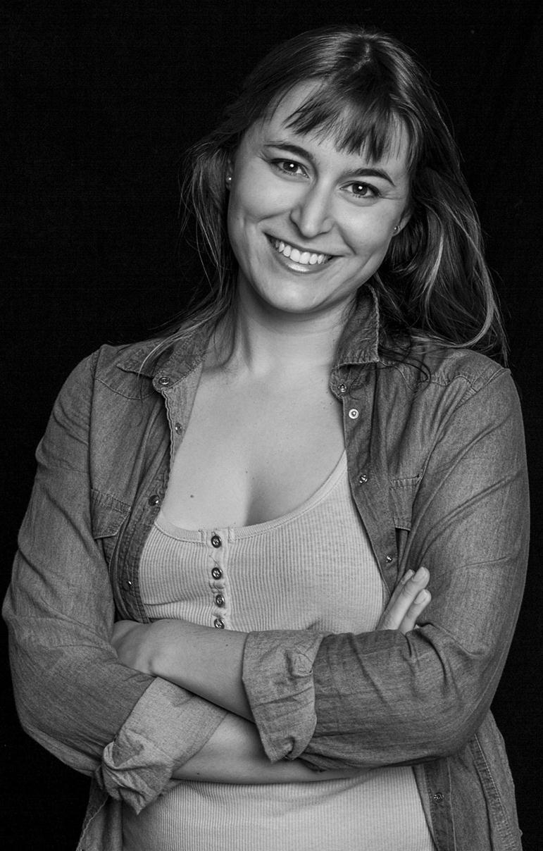 MARIANA MOLINA - mbij9gvpqj7ktcaubgac