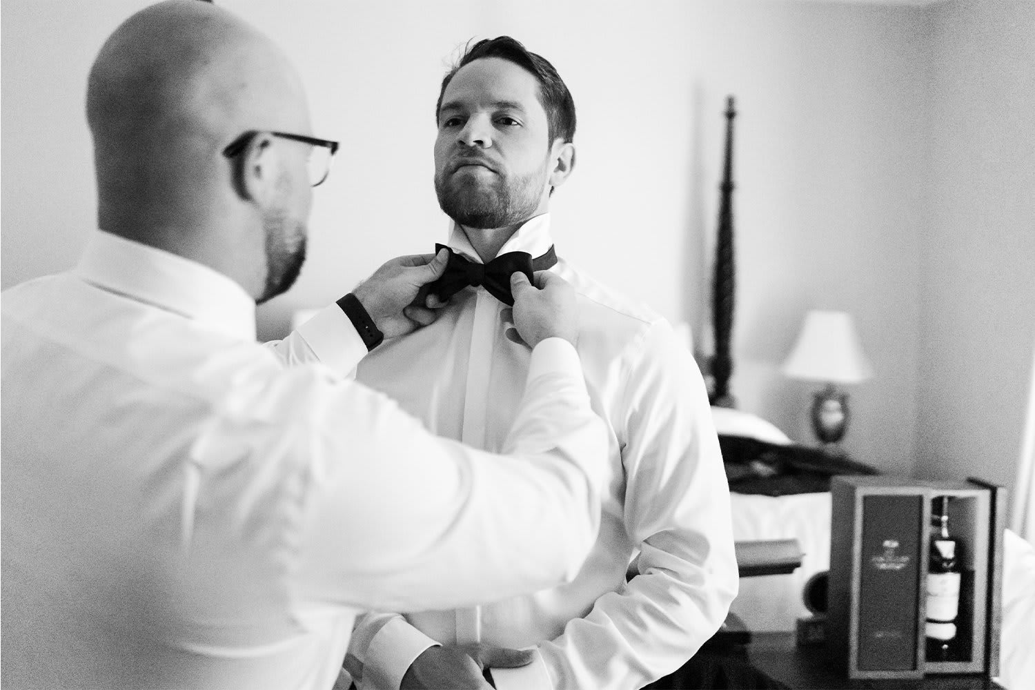 3 reasons why you should have a second photographer at your wedding