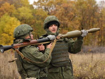 Во Владивостоке полыхала тара с алкоголем