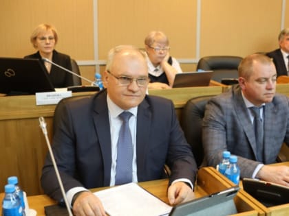 Исполняющий обязанности начальника Главного управления Минюста России по Приморскому краю принял участие в заседании Законодательного Собрания Приморского края