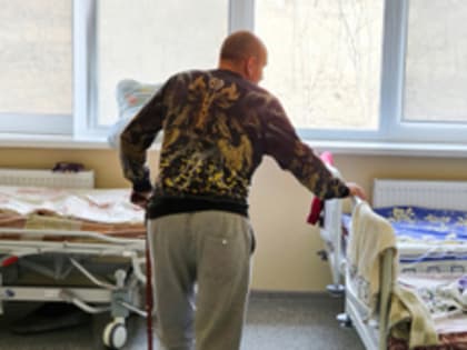 Возвращение героя: Андрей Неретин проходит реабилитацию после операции в Санкт-Петербурге