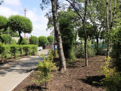 В Уссурийске завершилось благоустройство двух скверов