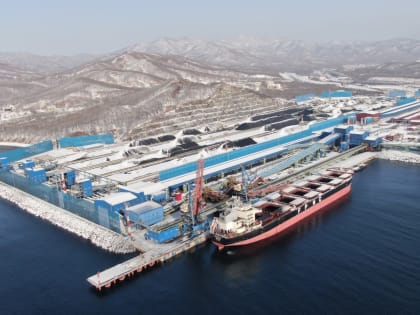 «Восточный Порт» отметил 49-летие новыми победами