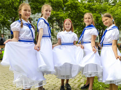 «Восточный Порт» проводит «летние вечера» для жителей Врангеля